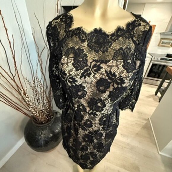 Milly of NY an original BLACK LACE over SKIN TONE SILK LINING - Picture 5 of 8